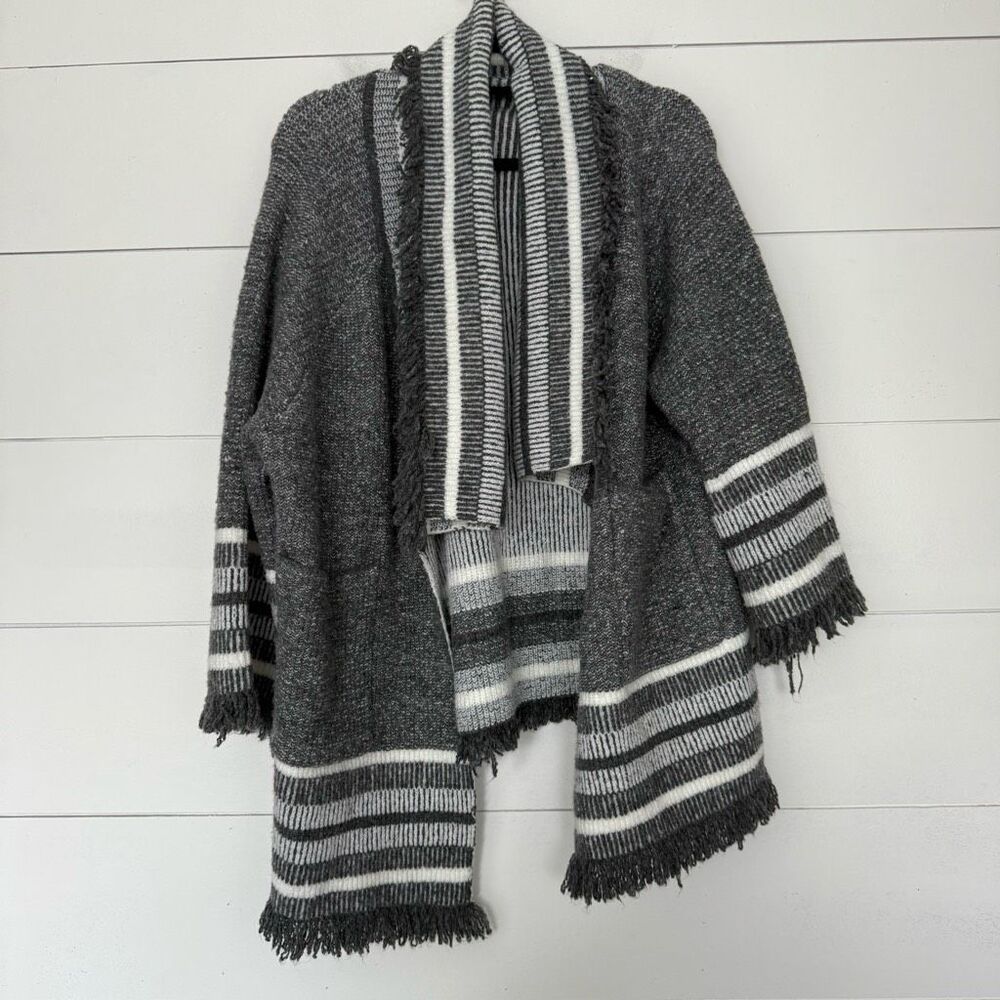 Anthropologie Saturday Sunday Women’s One Size Portland Sweater Fringe